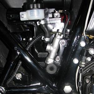 ブレーキマスター　Z1000 2010年式 カワサキ Z1000 (水冷) ブレーキマスターシリンダー | バイク