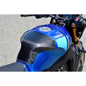 【美品】MT09 XSR900 カーボン製 ラジエターカバーマジカルレーシング 美品】MT09 XSR900 カーボン製 ラジエターカバーマジカル