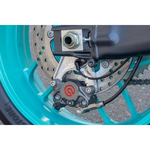 OVER オーヴァー リアキャリパーサポート ブレンボ2P用 DOWN カラー：シルバーアルマイト仕...