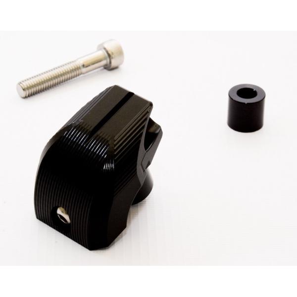 T-REV(寺本自動車商会) ティーレブ ブラケット カラー：ブラック Z900RS KAWASAK...