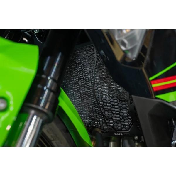 SKUNY スクーニー ラジエーターガード ZX-4RR KAWASAKI カワサキ ラジエーターコ...