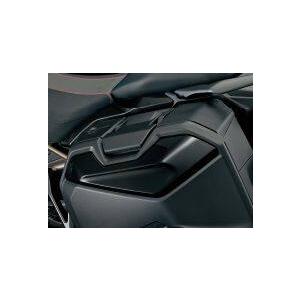 SUZUKI スズキ ガーニッシュ カラー：YVB グラススパークルブラック(9504248K00Y...