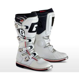 ガエルネ オフロードバイク ブーツ ホワイト 23.5 GAERNE 【正規総代理店】ガエルネ サイファーJ ホワイト / オフ