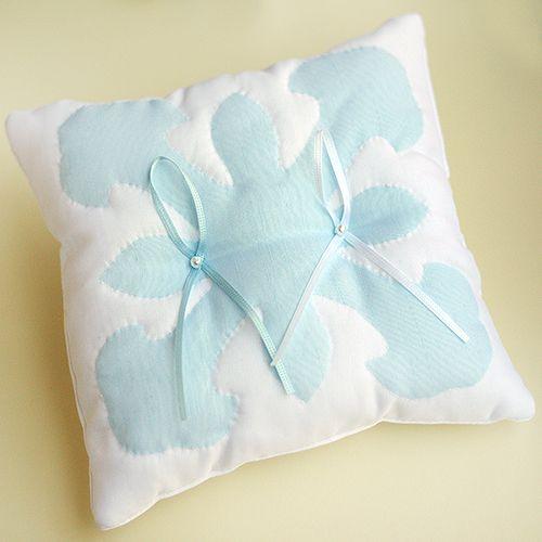 リングピロー 完成品　ハワイアンキルト　エンジェルトランペット　ブルー　結婚式 ウェディング