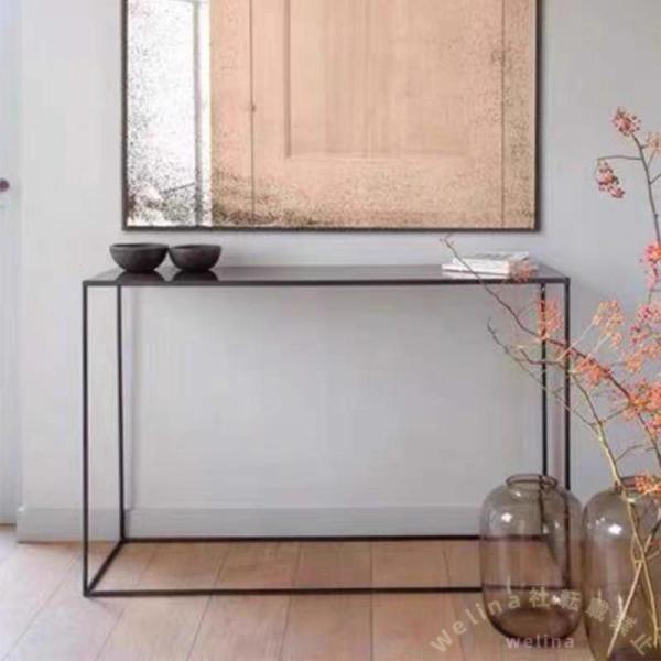 スリムサイドテーブル 白/黒 金属 コンソールテーブル Welina 北欧シンプル 玄関/廊下/リビ...