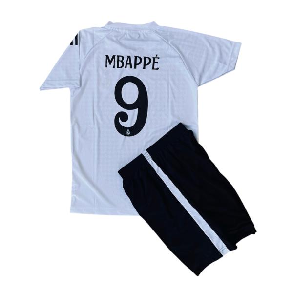 エムバペ背番号9 レアルマドリード　ホーム　24/25 子供　ユニフォーム   海外 サ ッカー レ...