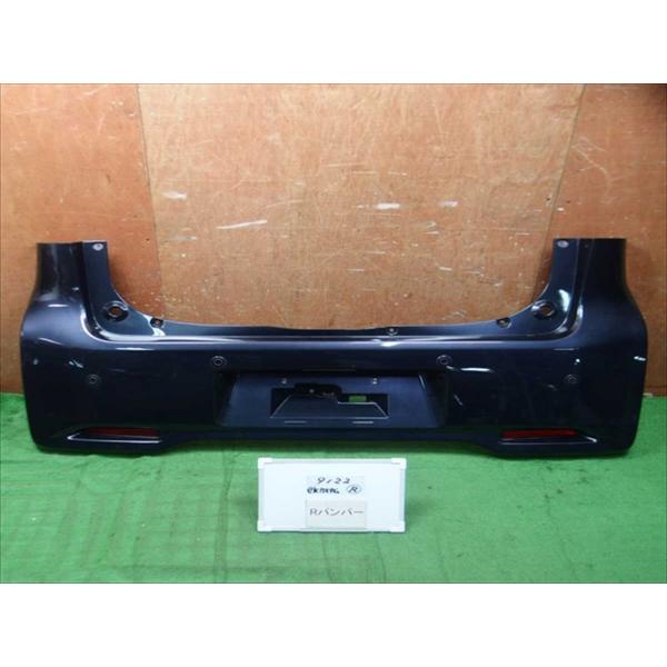 送料無料 平成31年 eKカスタム B11W リア リヤ Rバンパー 中古 即決