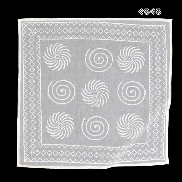 TMC ホワイトブロックプリントハンカチ