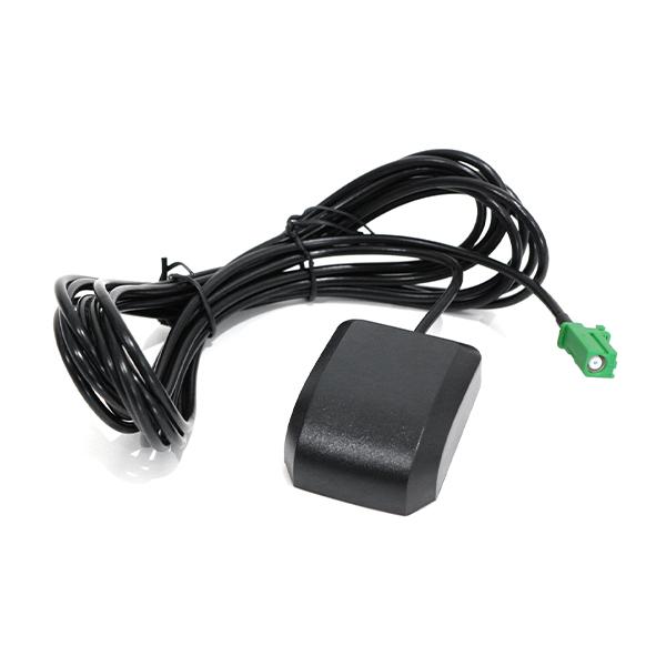 ю 【メール便送料無料】 カロッツェリア 2015年モデル AVIC-RZ06 高感度！ GPSアン...