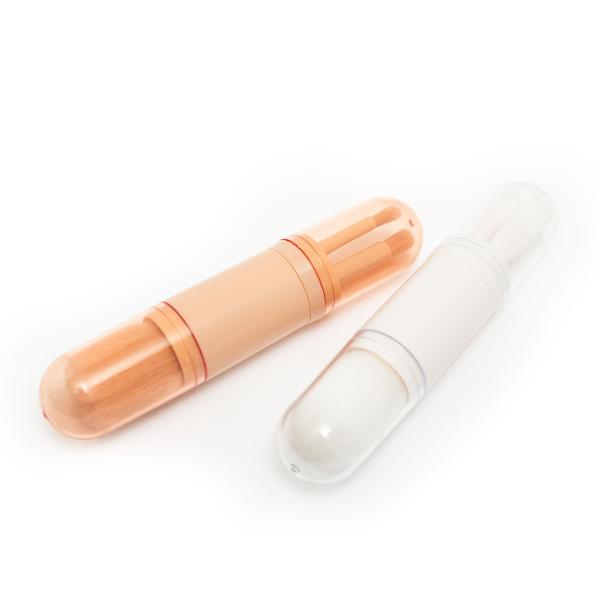 メイクブラシ 持ち運び 4本セット メイクブラシセット 化粧筆 セットメイクブラシ セット 携帯用 ...