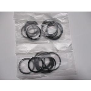 送料無料☆新品☆R1−Z（3XC）☆純正リヤキャリパーシールセット