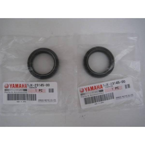 送料無料★新品★ＸＧ２５０／Ｓ★トリッカー（５ＸＴ）★純正フロントフォークオイルシール