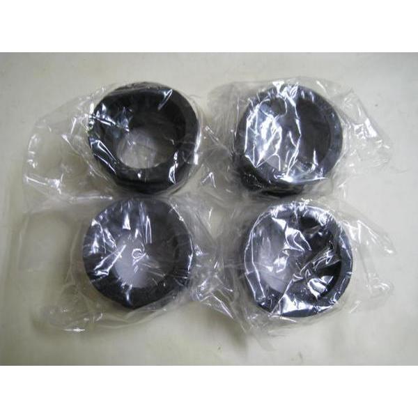 新品★ＧＰＺ９００Ｒ（ＺＸ９００）★純正インシュレーター