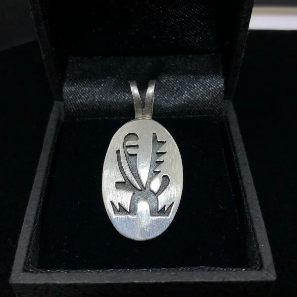 インディアンジュエリー ティモシー・リー ナバホ族 コーンモチーフ ペンダント