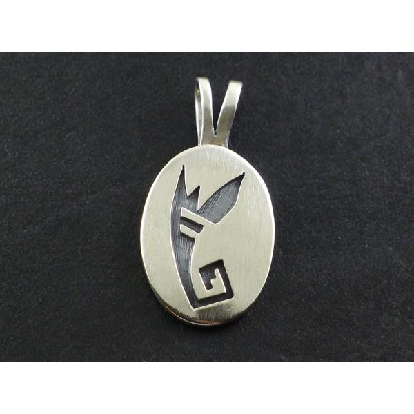 インディアンジュエリー ティモシー・リー ナバホ族 スコーピオン ペンダント