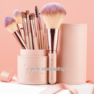 shu uemura アトリエメイド　天然毛　メイクブラシセット shu uemura シュウウエムラ アトリエメイド ポータブルブラシ