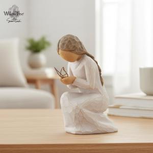 ウィローツリー天使像 Angel's Embrace - 天使の祝福 13cm 幼子