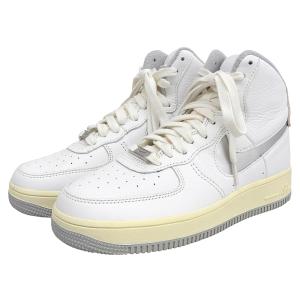 美品 NIKE ナイキ エアフォース1 ストラ...の詳細画像1