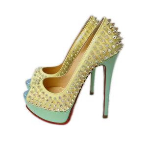 美品 CHRISTIAN LOUBOUTIN ...の詳細画像2