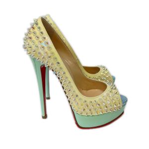 美品 CHRISTIAN LOUBOUTIN ...の詳細画像4