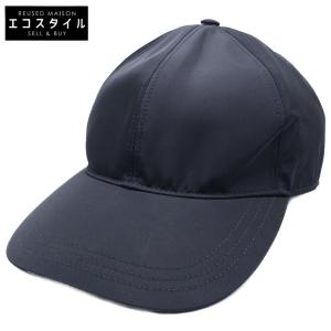 美品 PRADA プラダ トライアングルプレート...の商品画像