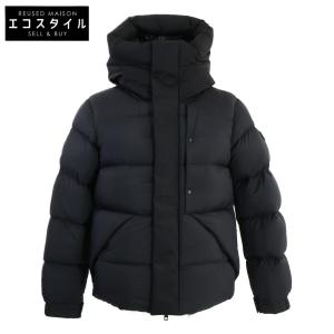 美品/23年製 MONCLER モンクレール MADEIRA マデイラ エンボスロゴ フーディダウンジャケット 0 メンズ