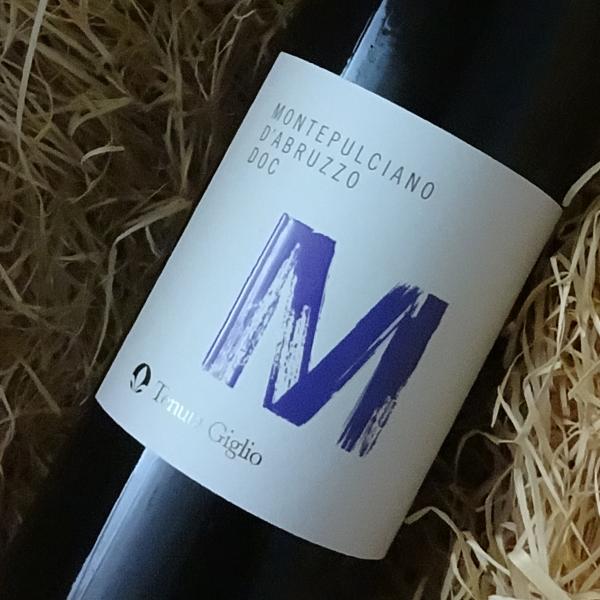 トッロ　モンテプルチアーノ　ダブルッツオ　２０１9　７５０ｍｌ （赤ワイン）