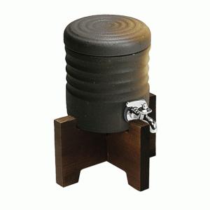 焼酎 ファミリーサーバー うでい 1300ml 井桁木台付き_　.