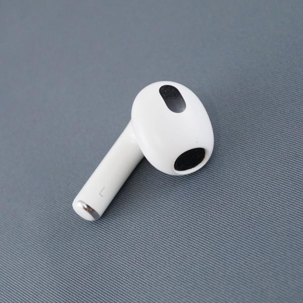 Apple AirPods 第三世代 左イヤホンのみ USED美品 L 片耳 左耳 A2564 ワイ...