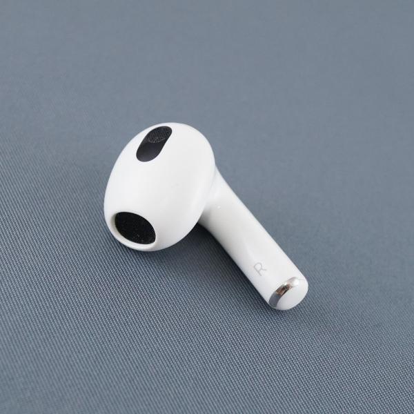 Apple AirPods 第三世代 右イヤホンのみ USED美品 R 片耳 右耳 A2565 ワイ...