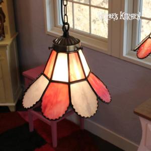 ステンドグラス ランプ ペンダントライト 照明 おしゃれ Karen・カレン LED対応 ピンク｜witches-kitchen
