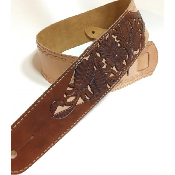 本革製ストラップ（透かし彫り）