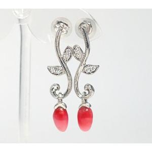 ピアス コンクパールピアス1.38ctリーフデザイン プラチナ 外れないと評判のキャッチ付 鑑別書付...