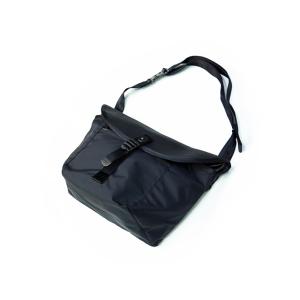 【ATTRACTIONS/アトラクションズ】×【SPEAKEASY/スピークイージー】「Black ...