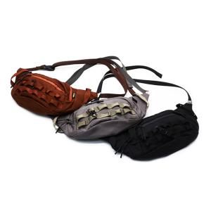 COMFY OUTDOOR GARMENT CMF OUTDOOR GARMENT バッグ 斜め掛け