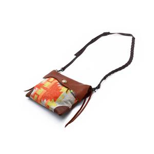 【ITUAIS /イトゥアイス】「Beacon Blanket×Leather Shoulder B...