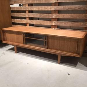 久和屋 DELTAサイドボード90幅 120幅 180幅/くるみ キャビネット