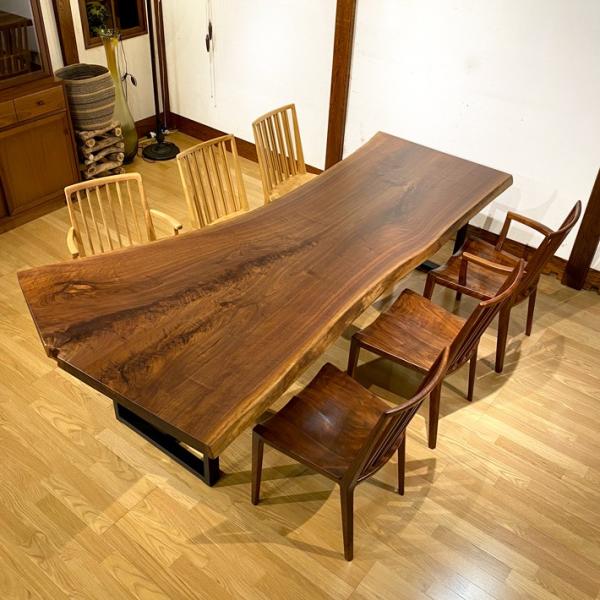 一枚板テーブル ウォールナット  無垢 ダイニングテーブル 脚付 天然木 幅256 高級