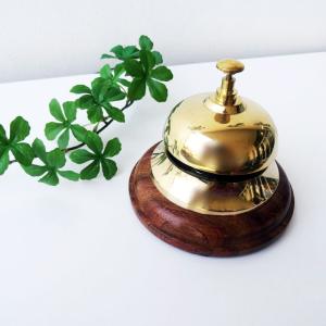フロントベル おしゃれ 真鍮製 ベル アンティーク調 木製 呼び鈴 雑貨