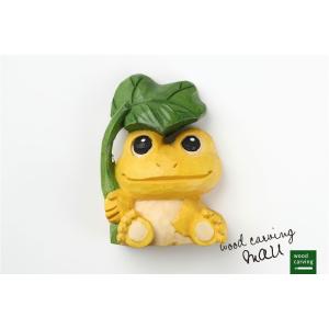 木彫りの熊 ETHNIC DESIGNS 文様マグネット サケ喰いクマ 手彫り