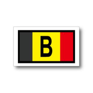 ベルギー国旗＋国識別記号ステッカー 四角タイプ　屋外耐候仕様 Lサイズ　車やスーツケースなどに 耐水 シール｜worldcraft