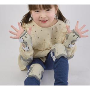 フタバ キッズプロテクターセット Sサイズ グレージュ
