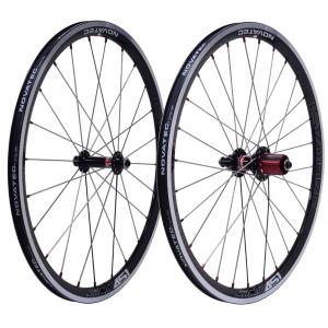 ターン Kitt design CarbonTri-spoke F-Wheel(カーボンバトンホイール