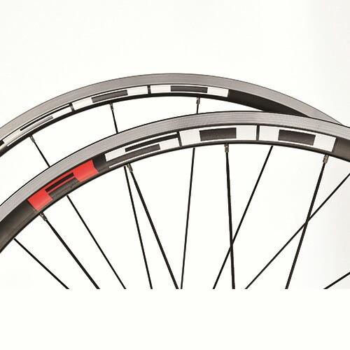 シマノ WH-R501 フロント QR