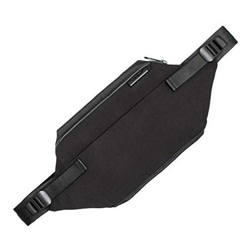 [コートエシエル] メッセンジャーバッグ Isarau Small Memory Tech Blac...