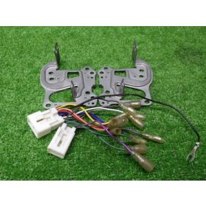 NOAH トヨタ AZR60/65 ノア 後期 左ヘッドライト HID 28-181 N0 レベ