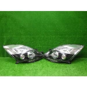 トヨタ　ZGW10/15　アイシス　後期　ヘッドライト　左右　HID　44-72　H　バラスト付き　...