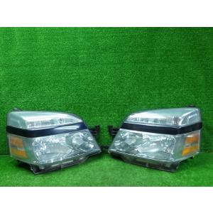 ヴォクシー ヘッドライト左右 AZR60/65 ハロゲン 28-128 後期 トヨタ 2506302...
