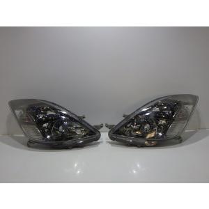 アイシス　ヘッドライト　左右　HID　ANM10/15　前期　44-61　Y　81150-44310...