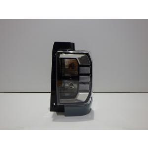 タフト 右テール LA900S LA910S 20525 81551-B2460 コーティング 26...